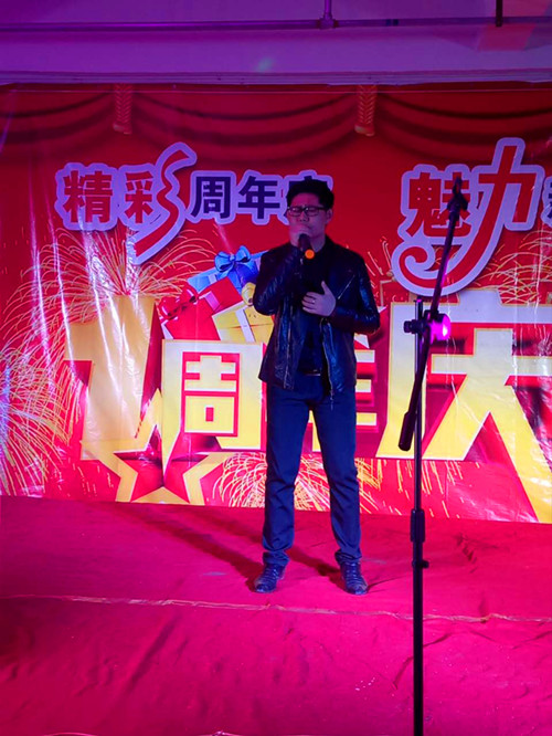 寧陽(yáng)新時(shí)代商廈一周年店慶晚會(huì)落幕！