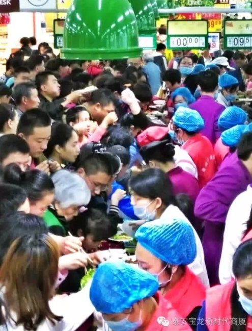 寶龍店食品品鑒會(huì)現(xiàn)場(chǎng)！