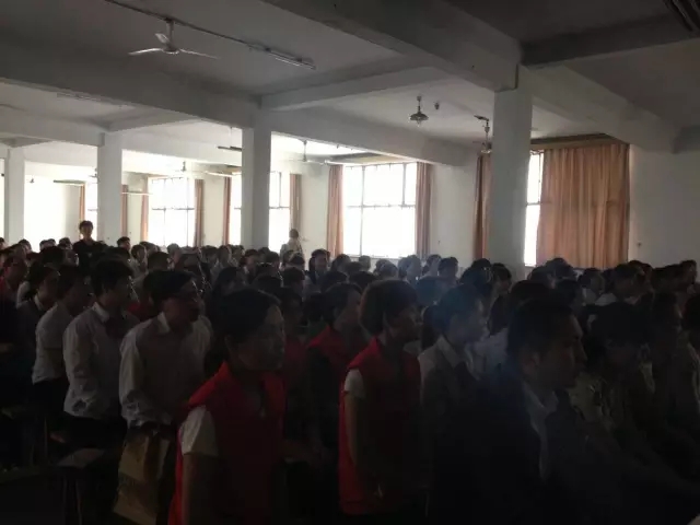 五馬新時(shí)代快訊 | 山東健康教育委員會(huì)專(zhuān)家來(lái)我商廈授課！